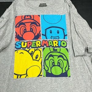 Super Mario t-shirt!